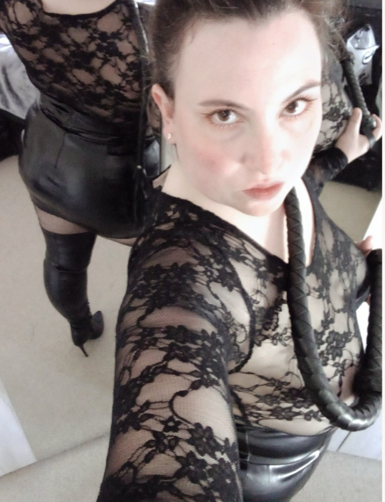 MISTRESS CLARE von Mistress Clare
