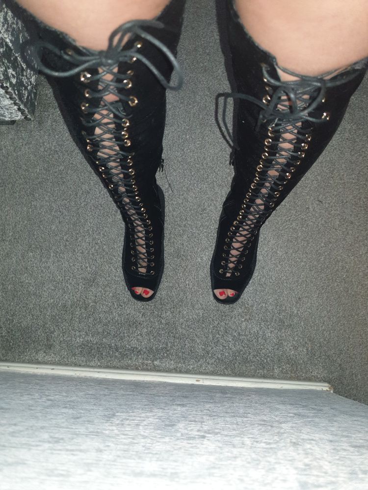 New boots von Mistress Ostara